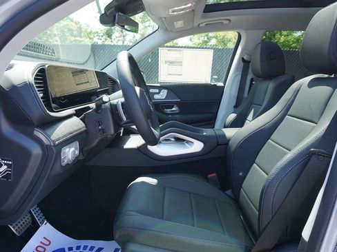 New 2026 Mercedes-Benz GLS 450 4MATIC image 19