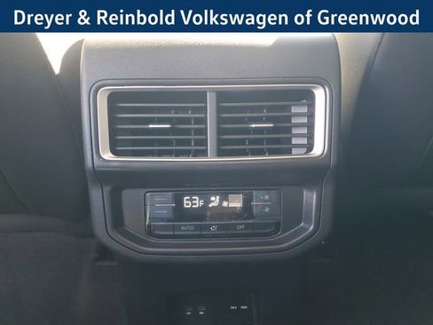 New 2026 Volkswagen Atlas SE image 15