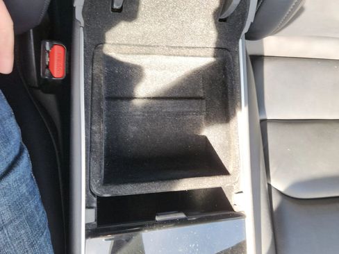 Used 2018 Tesla Model 3 Mid Range image 38