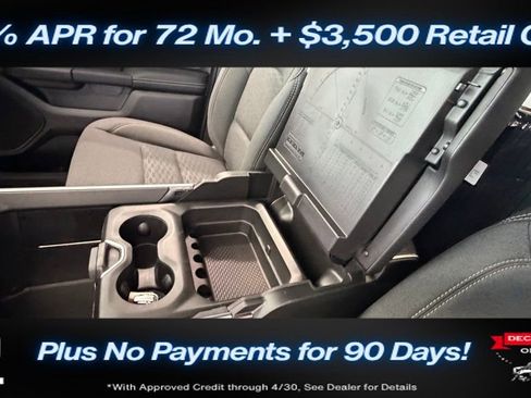 New 2026 RAM 1500 4x4 Crew Cab image 39