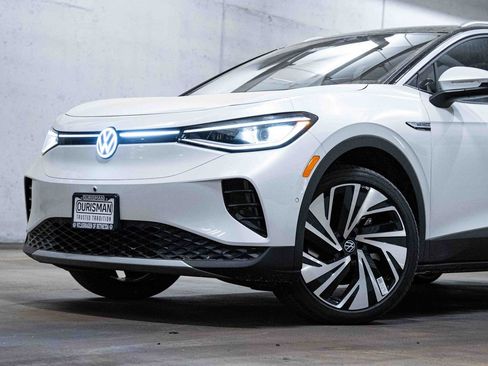 New 2026 Volkswagen ID.4 Pro S Plus AWD/4WD image 2