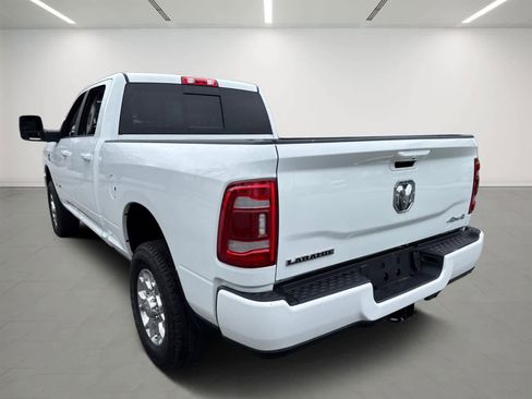 Used 2024 RAM 2500 Laramie AWD/4WD image 4