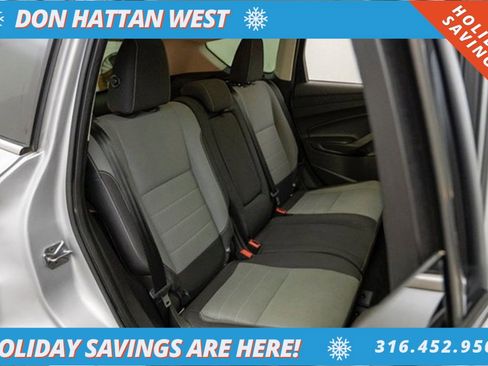 Used 2016 Ford Escape SE image 26