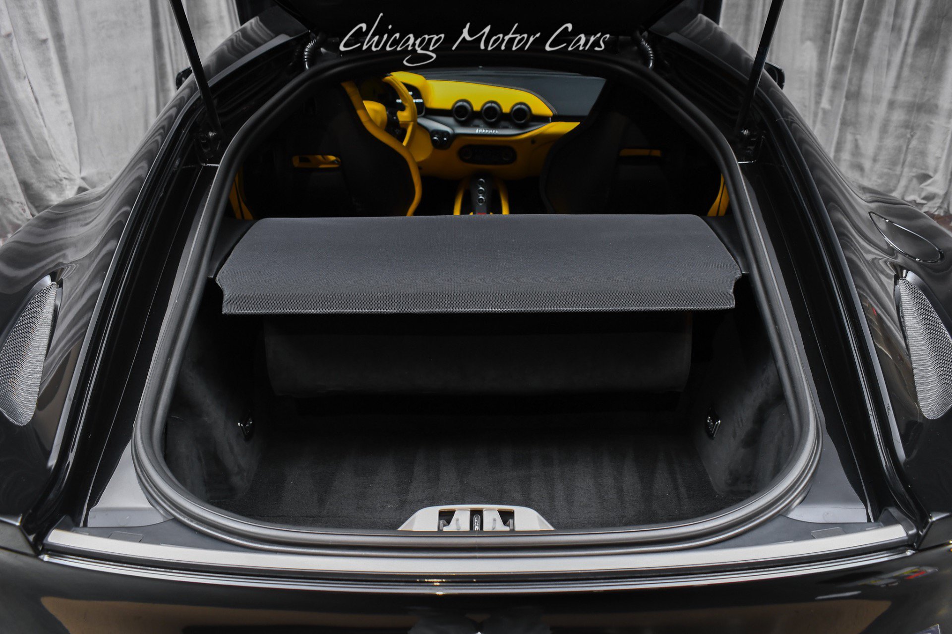 Used 2013 Ferrari F12 Berlinetta RWD image 33