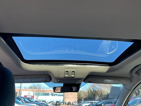 Used 2024 Nissan Murano SL image 26