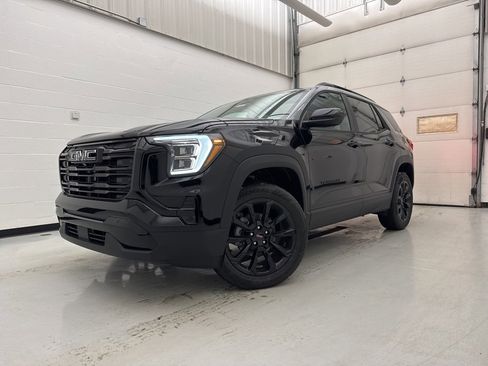New 2026 GMC Terrain Elevation w/ Elevation Premium Package image 3