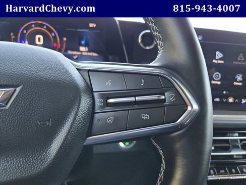Used 2025 Chevrolet Traverse LT AWD/4WD image 17