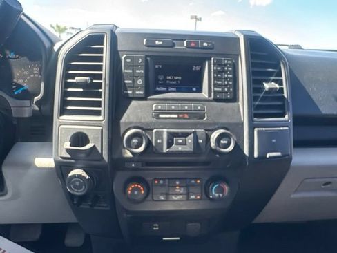 Used 2017 Ford F150 XL w/ Equipment Group 101A Mid RWD image 13