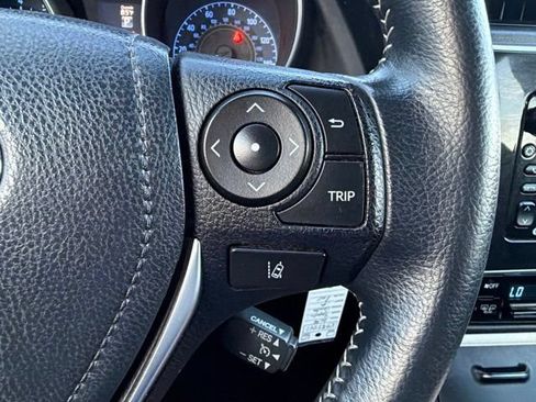 Used 2018 Toyota Corolla iM w/ All-Weather Mat Package FWD image 19