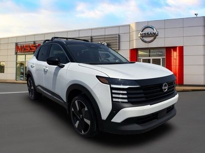 New 2025 Nissan Kicks SR w/ Interior Electronics Package