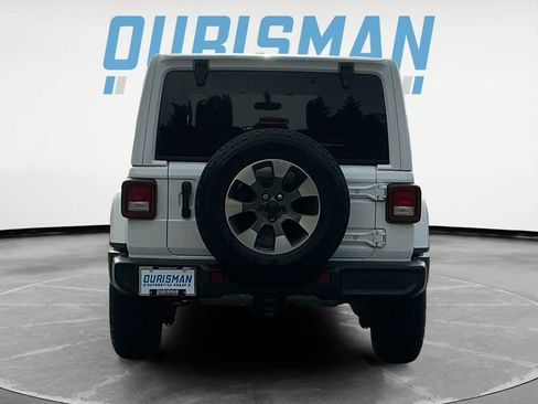 Used 2022 Jeep Wrangler Unlimited Sahara w/ Cold Weather Group image 5