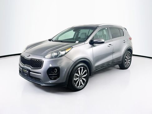Used 2018 Kia Sportage EX FWD image 3