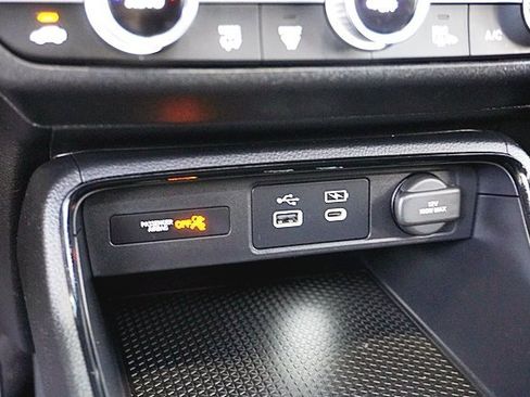 Used 2025 Honda CR-V Sport image 28