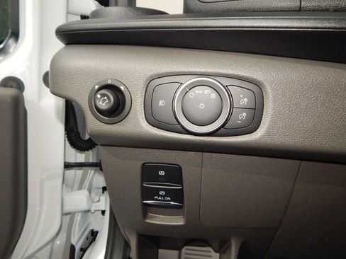 New 2025 Ford Transit 250 148 Medium Roof w/ Load Area Protection Package image 27