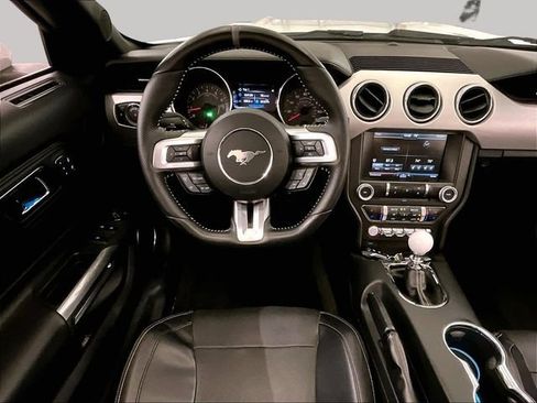 Used 2015 Ford Mustang GT Premium w/ Equipment Group 401A RWD image 5