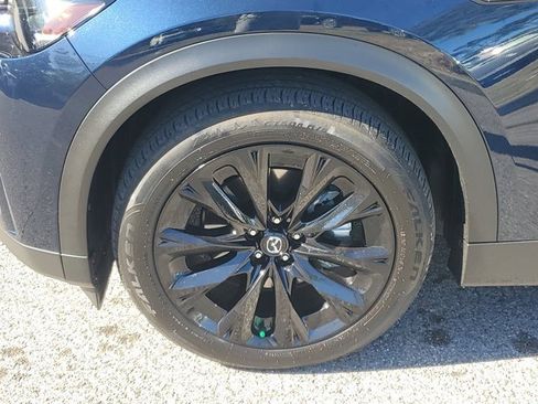 Used 2025 MAZDA CX-90 Plug-In Hybrid w/Premium Sport image 11