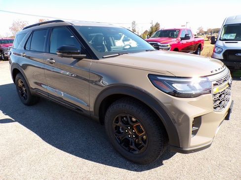 New 2026 Ford Explorer Tremor w/ Tremor Convenience Package image 6