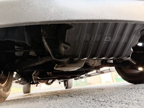 Used 2011 GMC Sierra 1500 4x4 Crew Cab Hybrid image 24