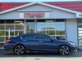 Used 2017 Honda Accord Sport image 2
