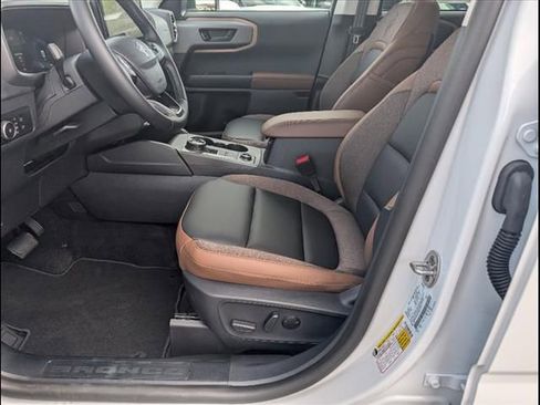 New 2025 Ford Bronco Sport Outer Banks w/ Outer Banks Tech Package+ image 8