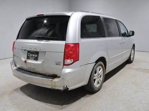 Used 2012 Dodge Grand Caravan Crew w/ Crew Value Pkg FWD image 2