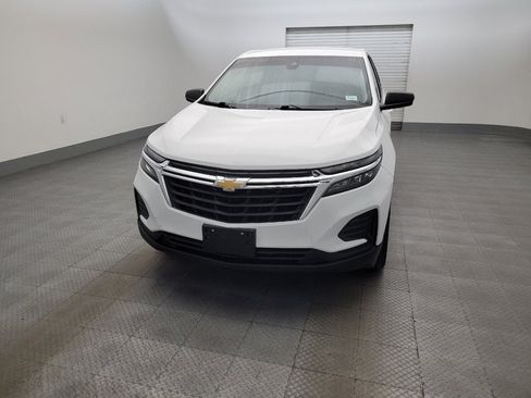 Used 2022 Chevrolet Equinox LS w/ LPO, Floor Liner Package FWD image 15