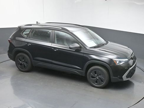 New 2026 Volkswagen Taos S image 38