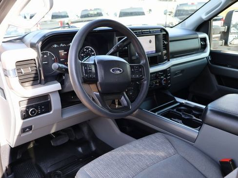 Used 2024 Ford F350 XLT w/ FX4 Off-Road Package image 22