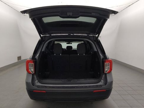 Used 2023 Ford Explorer XLT RWD image 29