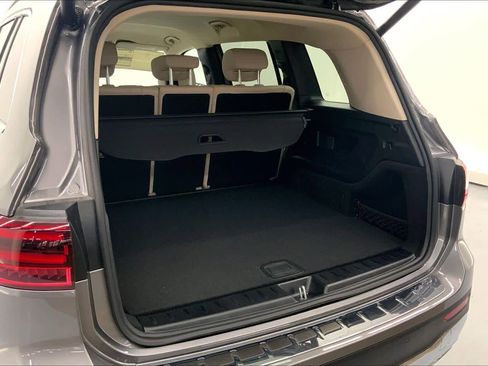 New 2026 Mercedes-Benz GLB 250 image 17