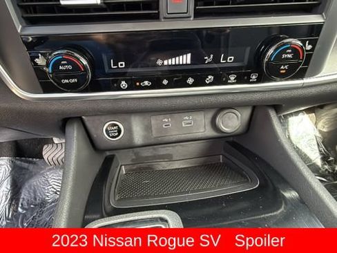 Used 2023 Nissan Rogue SV w/ SV Premium B Package FWD image 15