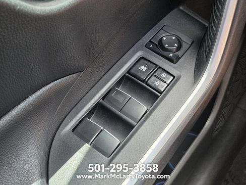 Used 2021 Toyota RAV4 XLE Premium AWD/4WD image 25