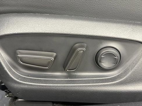 Used 2024 Toyota Camry SE image 17