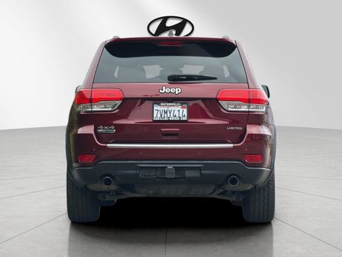 Used 2016 Jeep Grand Cherokee Limited w/ Trailer Tow Group IV AWD/4WD image 4