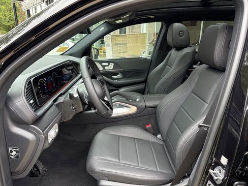 Certified 2025 Mercedes-Benz GLS 450 4MATIC image 13