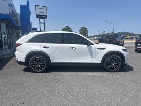 Used 2025 MAZDA CX-70 Plug-In Hybrid w/ Premium Plus AWD/4WD image 2