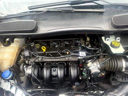 Used 2015 Ford Transit Connect XL image 16