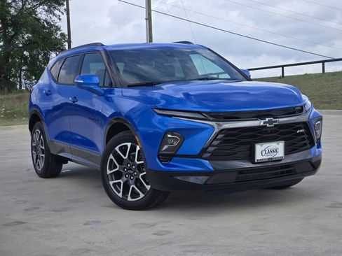 New 2025 Chevrolet Blazer RS w/ Driver Confidence II Package FWD image 1