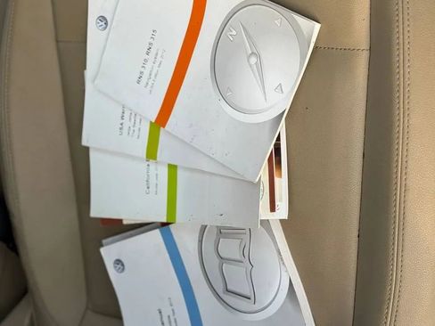 Used 2013 Volkswagen Beetle 2.5 image 32