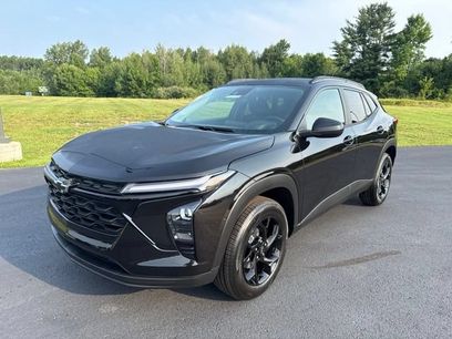 New 2026 Chevrolet Trax LT w/ Driver Confidence Package