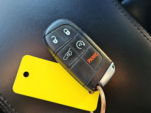 Used 2019 Jeep Grand Cherokee Limited image 20