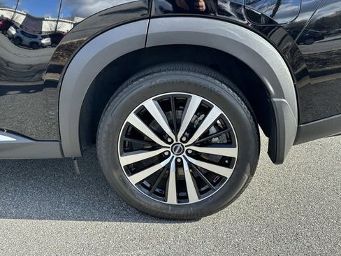 Certified 2024 Nissan Pathfinder Platinum w/ Cargo Package image 21