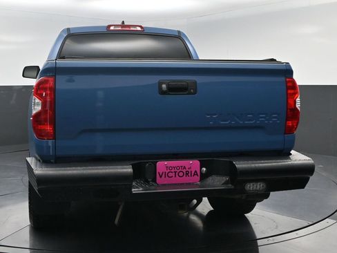 Used 2021 Toyota Tundra SR5 w/ SR5 Leather Package RWD image 16