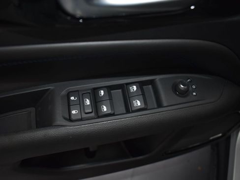 New 2026 Jeep Compass Limited w/ Sun, Sound & Navigation Group image 10