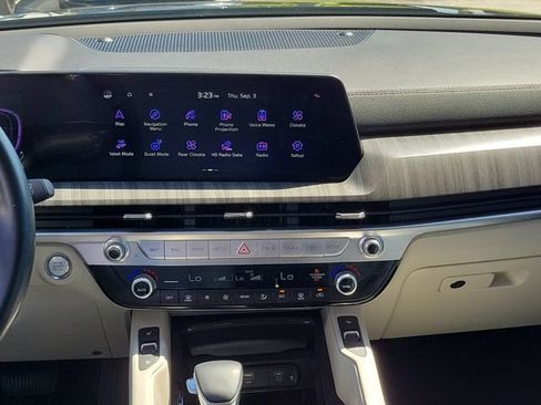 Certified 2025 Kia Telluride EX FWD image 17