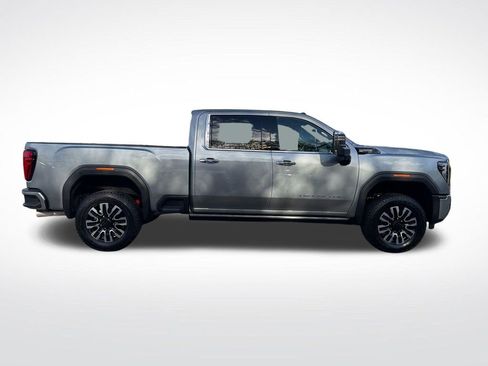 New 2026 GMC Sierra 2500 Denali Ultimate w/ Snow Plow Prep/Camper Package AWD/4WD image 7