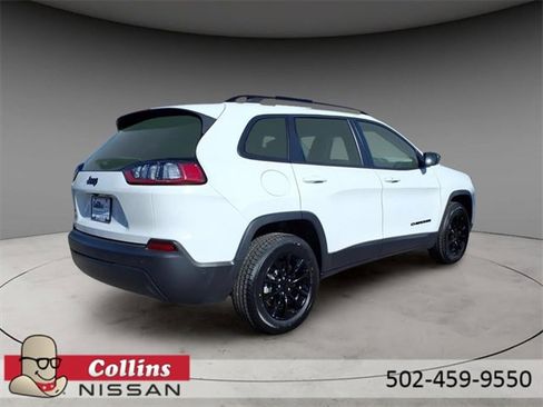 Used 2023 Jeep Cherokee Altitude Lux image 9