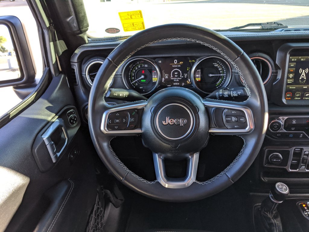 Used 2023 Jeep Wrangler Unlimited Sahara AWD/4WD image 9