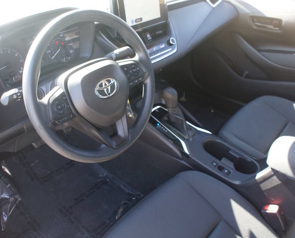 Used 2024 Toyota Corolla LE FWD image 12