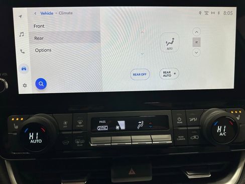 Used 2025 Toyota Grand Highlander AWD image 32